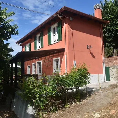 Casa Di Dino Brusa Hébergement de vacances *
