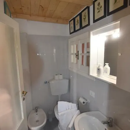 Casa Di Dino Brusa La Spezia